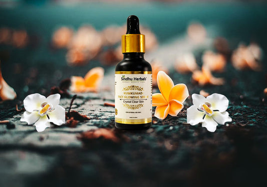 An Expert Guide To Using a Kumkumadi Face Glowing Serum Best Benefits